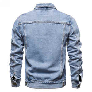 Veste en jean classique bleue pour homme Outfitize, en coton, coupe ajustée, style camionneur, vintage, décontractée, en denim, vente en gros - Product Image 5