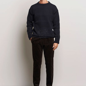 Pull pour homme de haute qualité, design confortable et tendance, tissu durable, toucher doux, idéal pour un usage quotidien en hiver. - Product Image 2