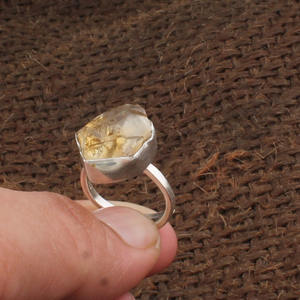 Bague en Citrine Naturelle Faite à la Main en Argent Sterling 925, Bijou Artisanal Classique Jaune pour Mariage, Pierre de Naissance de Novembre, Vente en Gros - Product Image 4