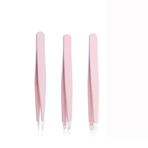 Pinzas para Pestañas Ryzer Studio, Color Rosa, Acero Inoxidable, Punta Curva, Mango Cómodo, Duraderas, Diseño Moderno y Lujoso - Product Image 2