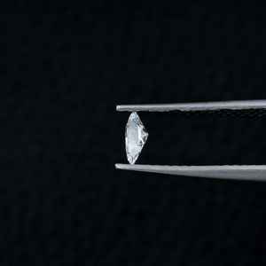 Diamant VS1 de laboratoire taille marquise en vrac pour la fabrication de bijoux, excellente taille, certifié IGI, diamant scintillant CVD mixte - Product Image 2