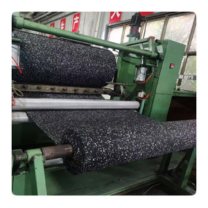 Rouleau de tapis de sol en caoutchouc antichoc et résistant à la saleté, épaisseur 3-12 mm, pour usage en salle de sport (vente en gros) - Product Image 1
