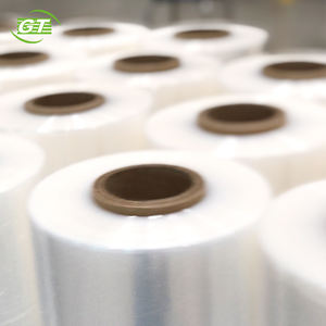 Rollo de película elástica de PE suave de alta resistencia a la tracción Tipo de dureza del fabricante para envolver y empaquetar - Product Image 6