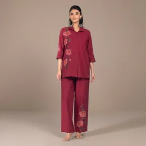 Conjunto de Dos Piezas para Mujer, Color Granate, Bordado, Algodón, Manga Tres Cuartos, Diseño Floral, Corte Holgado, Casual, Primavera-Verano - Product Image 1