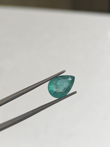 Émeraude naturelle du Zambie 4,15 carats, forme poire, pierre précieuse en vrac, émeraude verte pour la fabrication de bijoux, vente en gros, approvisionnement en vrac - Product Image 5