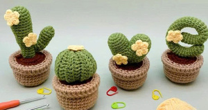 Combo de 4 articles en crochet faits à la main, cactus LOVE, signification du crochet, cadeau pour la fête des mères - Product Image 2