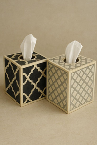 Caja para pañuelos ecológica y personalizable con incrustaciones de hueso, tapa extraíble y hermoso diseño floral cortado a mano en azul. - Product Image 3