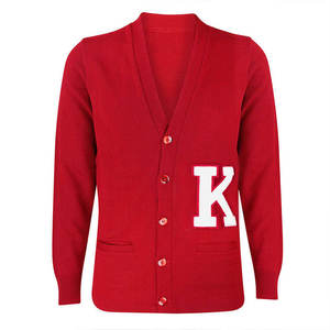 เสื้อคาร์ดิแกนถักนิตติ้งผ้าฝ้าย 100% แบบสั่งทำขายส่ง ปักลายตัวอักษร คอวี มีกระเป๋าติดกระดุม - Product Image 1