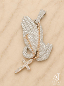 Pendentif de fiançailles Hip Hop Mains en prière en Moissanite, en Argent 925 plaqué Or Rose, avec micro-incrustation et breloque croix taille brillant, Bijou - Product Image 3