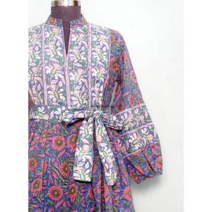 Nuevo Vestido Casual para Mujer con Estampado Artesanal, Manga Abullonada, Cuello en V, Tallas Grandes, Silueta en A, Botones, Largo hasta el Tobillo y Cintura Natural - Product Image 4