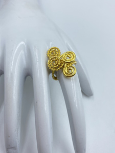 Meilleur prix bagues de mode en laiton plaqué or pour femmes bijoux de fête d'anniversaire et de fiançailles gravés - Product Image 2