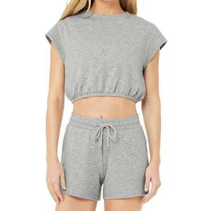 ชุดเซ็ตสองชิ้นลำลองสำหรับผู้หญิง สีพื้น โลโก้สั่งทำได้ แขนสั้น กระโปรงครอป ผ้าแคนวาส เป็นมิตรกับสิ่งแวดล้อม ระบายอากาศได้ดี เหมาะสำหรับฤดูร้อน - Product Image 1