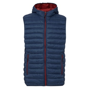 Chaleco Acolchado Ligero Informal para Hombre con Capucha, Diseño Ajustado, Chaqueta Cálida y Transpirable para Otoño con Bolsillos Laterales - Product Image 2
