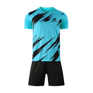 Vêtements de sport confortables pour hommes, uniforme de football 100% polyester, uniforme de football sur mesure pour hommes - Product Image 3