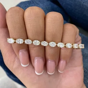 Elegante Pulsera de Diamantes Cultivados en Laboratorio con Corte Ovalado de 9.80 Ct, E VS1, Oro Amarillo de 14K - Product Image 4