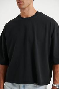 T-shirt Homme en Coton Épais à Épaules Tombantes – Essentiel Streetwear de Luxe – T-shirts Personnalisés à Manches Courtes - Product Image 5