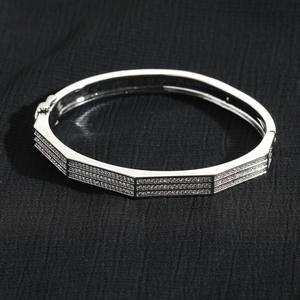 Bracelet cubain en moissanite VVS1 le plus vendu pour un style urbain de luxe, disponible à prix d'exportation depuis l'Inde - Product Image 4
