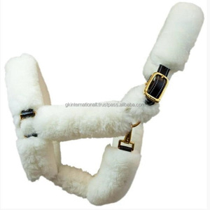 Collier de tête de licou de cheval en cuir noir ou havane au design personnalisé Équipement de cheval licou en cuir équestre avec rembourrage en vison doux - Product Image 2