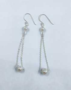 Boucles d'oreilles pendantes en perles d'eau douce naturelles, bijoux élégants faits à la main, cadeau de mariage, accessoires en gros - Product Image 2