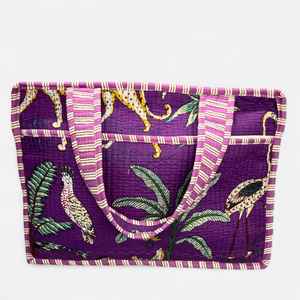 Sac à bandoulière matelassé pour ordinateur portable imprimé jungle violette pour femme, avec fermeture éclair, passepoil contrastant, sac à main de luxe en coton tissé à la main - Product Image 5