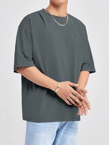 T-shirts Streetwear en Gros Personnalisables OEM Commandes en Vrac Tendances T-shirts Oversize Meilleur Prix Tissu de Haute Qualité Logo Personnalisé - Product Image 5