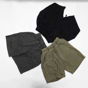 Pantalones Cortos Personalizados para Hombre con Lavado Ácido, Diseño Vintage, Algodón Pesado, Estampado Puff, Estilos Desgastados con Pedrería, Pantalones Cortos de Forro Polar - Product Image 4