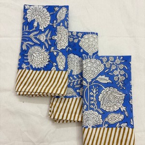 Servilleta de Mesa Hecha a Mano en India, Estampada con Bloques, 100% Algodón, Ecológica, Duradera, Lavable a Máquina, Personalizable - Product Image 1