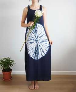 Robe longue bohème tie-dye pour femme, dos nu, sans manches, coupe ample, en viscose tissée, idéale pour l'été et la plage - Product Image 4