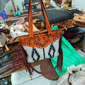 Sac à main en cuir véritable fourrure de vache avec sac à main Design Cowgirl, sac à bandoulière Floral de Rodeo International, meilleure vente - Product Image 3