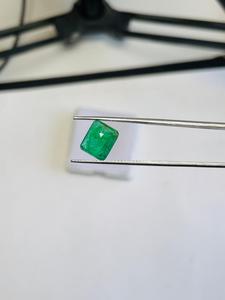 Natural Emerald Octagon Cut Gemstone AAA Grade IGI Certified 2.41cts 9.3x7.9mm Green Color Superb Luster Perfect <b>Polishing</b> - Product Image 5