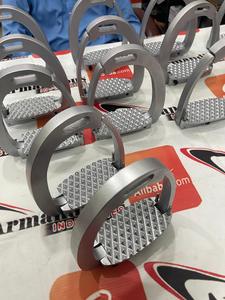 Estribos de Seguridad de Aluminio Premium para Montar a Caballo, Estribos Ecuestres Antideslizantes, Fabricante OEM ODM - Product Image 5