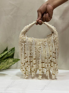Bolso de mano nupcial mini con borlas de perlas de marfil, adornado a mano para recepción de bodas, con flecos de cuentas para mujer - Product Image 3