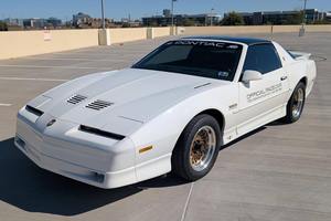 Pontiac Firebird 20e anniversaire Turbo Trans Am 1989 - Product Image 2