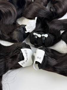 ผมเวียดนามแท้แบบมัดเป็นช่อ ขนาด 28 นิ้ว สีธรรมชาติ ลอนเด้ง นุ่มฟู - Product Image 5