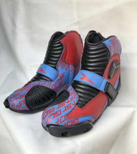 Botas de carreras hechas a medida, zapatos a prueba de viento, botas de motocicleta de cuero vacuno - Product Image 1