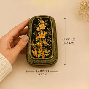 Boîte à bijoux décorative florale en papier mâché du Cachemire, artisanale, cadeau souvenir, art indien traditionnel, fabriqué en Inde, export en gros - Product Image 2