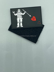 Parche de etiqueta de goma de Pvc personalizado de alta calidad al por mayor, parche de silicona transpirable para ropa, insignias de Pvc suave, tela de sarga - Product Image 3