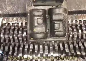 Broyeur de plastique dur à double arbre, capacité de broyage de 500 kg/h, broyeur de plastique industriel d'un fournisseur indien - Product Image 5