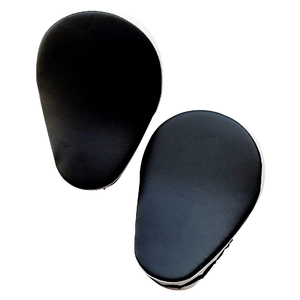 Pad de frappe en cuir personnalisé de haute qualité, respirant et anti-humidité, idéal pour l'entraînement MMA au Pakistan - Product Image 5