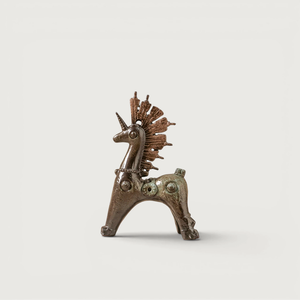 Figurine décorative de cheval en céramique artisanale, finition bronze antique, sculpture rustique, art de table, objet de collection, décoration intérieure - Product Image 1