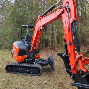 Excavadora hidráulica Kubota usada, duradera, modelo mini sobre orugas, para excavaciones pesadas, movimiento de tierras y construcción de carreteras. - Product Image 1