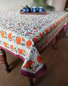 Mantel de algodón puro con estampado a mano, decoración para el hogar, teñido con colorantes vegetales naturales, mantel indio con motivos florales, camino de mesa hecho en Jaipur. - Product Image 2