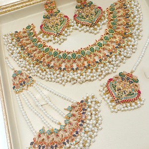 Fashionable Zircon Necklace Fashion Jewelry Sets Premium Bridal Jewelry Set Luxury Party Wear <b>Accessories</b> - Product Image 4