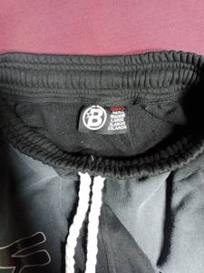 Pantalones de chándal de algodón grueso para hombre, con estampado DTF, estilo streetwear, efecto desgastado por el sol, con pedrería en la parte inferior, venta al por mayor - Product Image 3