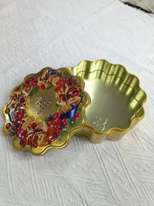 Custom-Designed Recyclable UV Coated Custom Color Printed Pattern Tin Container for Food-Grade Cookie Chocolate Candy Box - Product Image 4