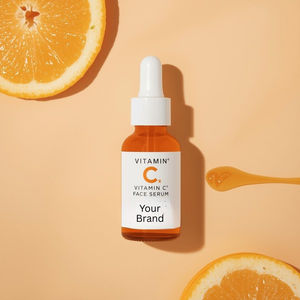 Sérum Visage Anti-Âge Éclaircissant à la Vitamine C et à l'Acide Hyaluronique pour la Réduction des Taches Brunes, le Traitement de l'Acné et des Rides, et l'Éclat de la Peau - Product Image 1