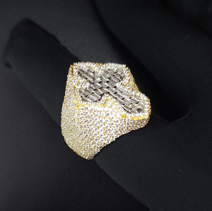 D'VINS JEWELS Hip Hop <b>Iced</b> Out VVS Lab Grown 18K Solid Gold Round Brilliant Cut & Baguette Cut Diamond Cross IGI Certified <b>Ring</b> - Product Image 6