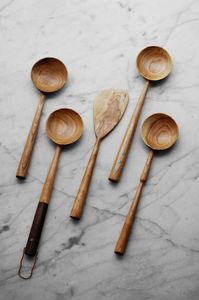 Ensemble de cuillères de cuisine en bois naturel avec spatule, louche et cuillère à mélanger pour collection d'ustensiles de cuisine - Product Image 3