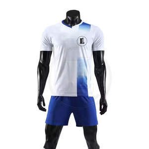 Uniforme de football respirant de qualité supérieure 100% polyester, service OEM, couleur et taille personnalisées, vente chaude, nouvelle arrivée, vêtements de sport - Product Image 5