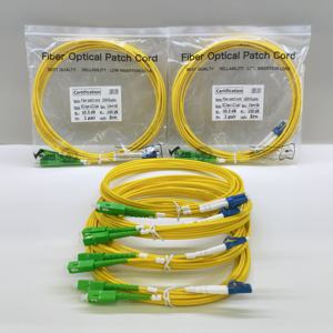 สายแพทช์ไฟเบอร์ออปติกแบบ Single Mode Dual Fiber G652D 3.0 มม. สีเหลือง ปลอกหุ้ม LSZH หัวต่อ SC APC เป็น LC UPC ความยาว 3 เมตร ราคาโรงงาน - Product Image 2